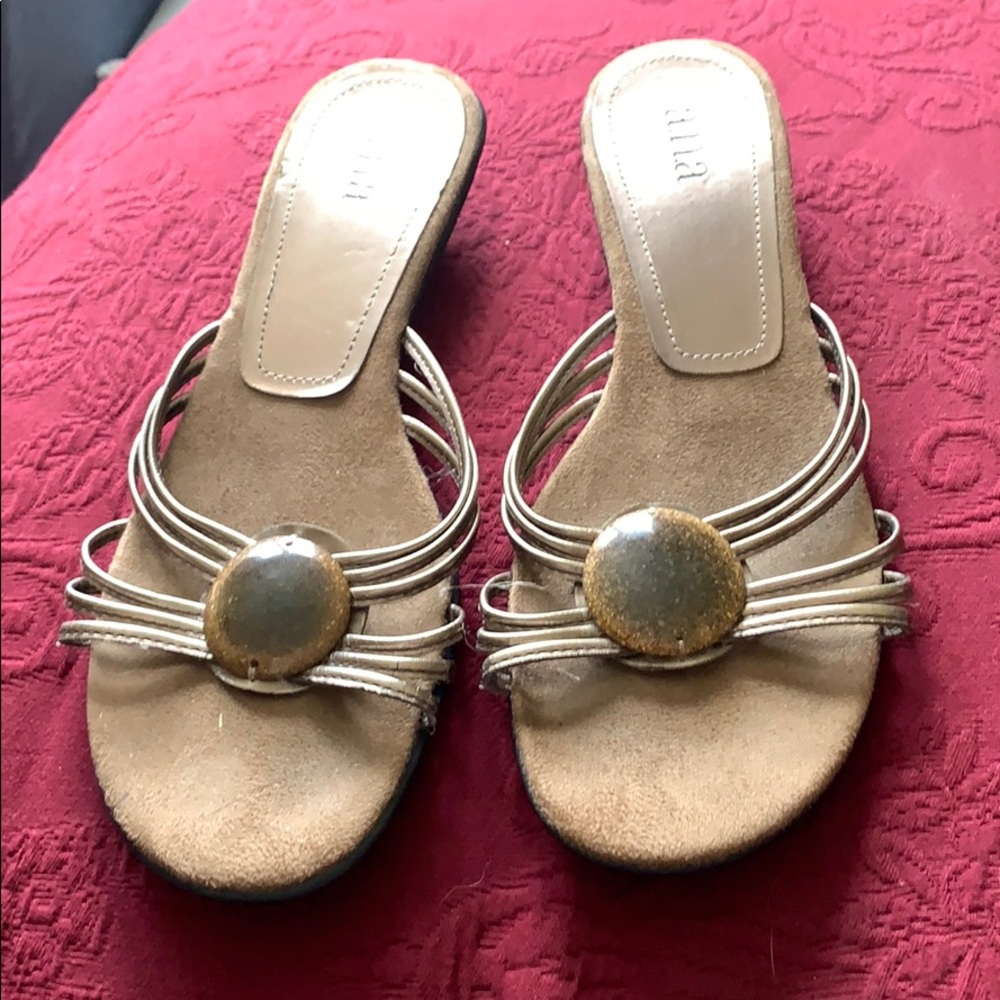 Anna sandal gold